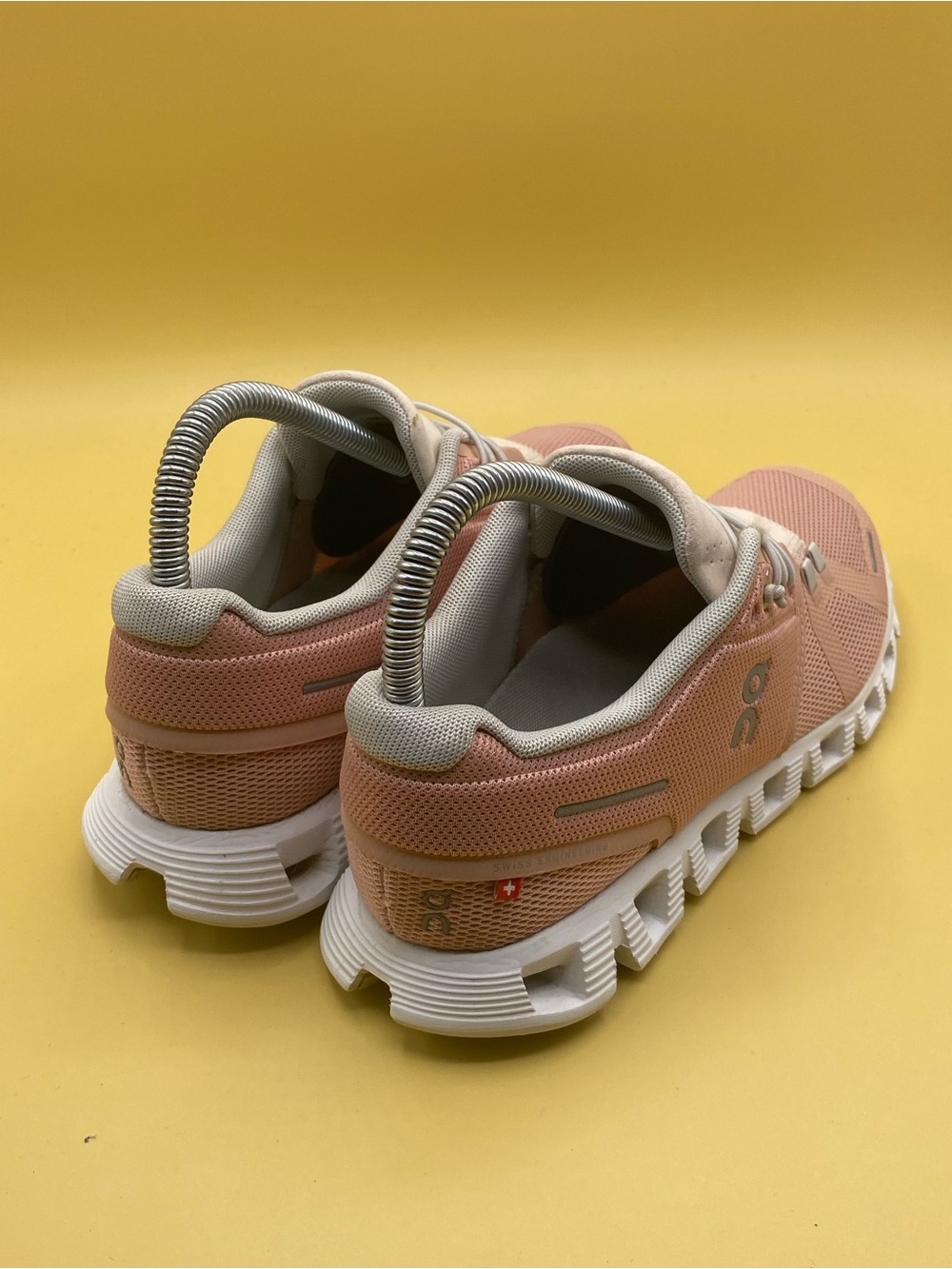On Cloud 5 running shoes rose pink - Picture 2 of 4